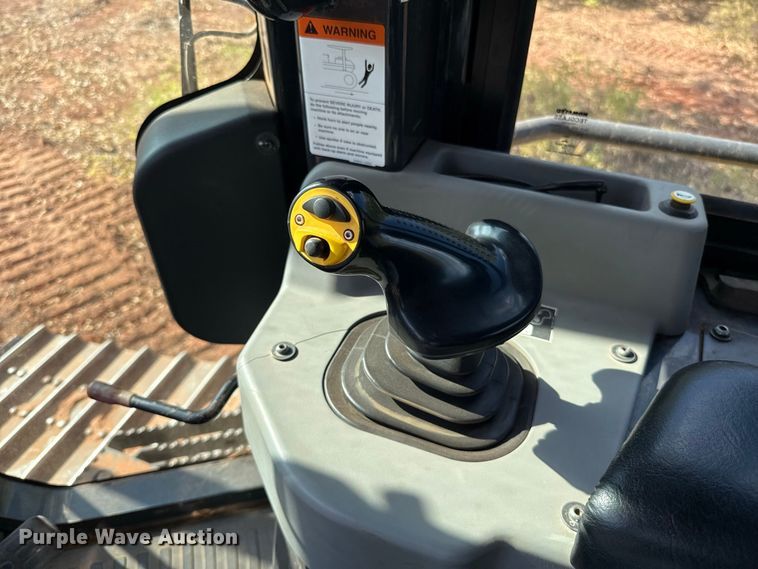 image for item FC4182 2020 Komatsu D51EX-24 dozer