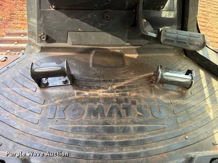 image for item FC4182 2020 Komatsu D51EX-24 dozer