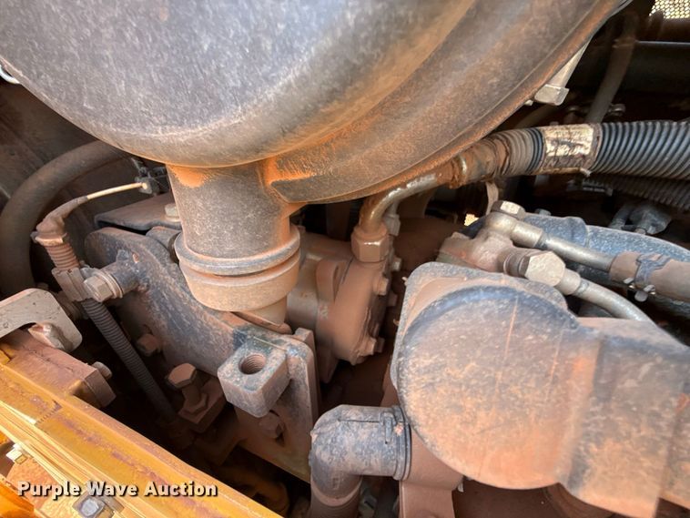 image for item FC4182 2020 Komatsu D51EX-24 dozer