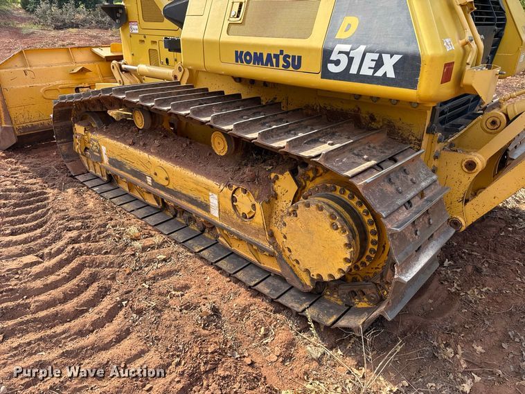 image for item FC4182 2020 Komatsu D51EX-24 dozer