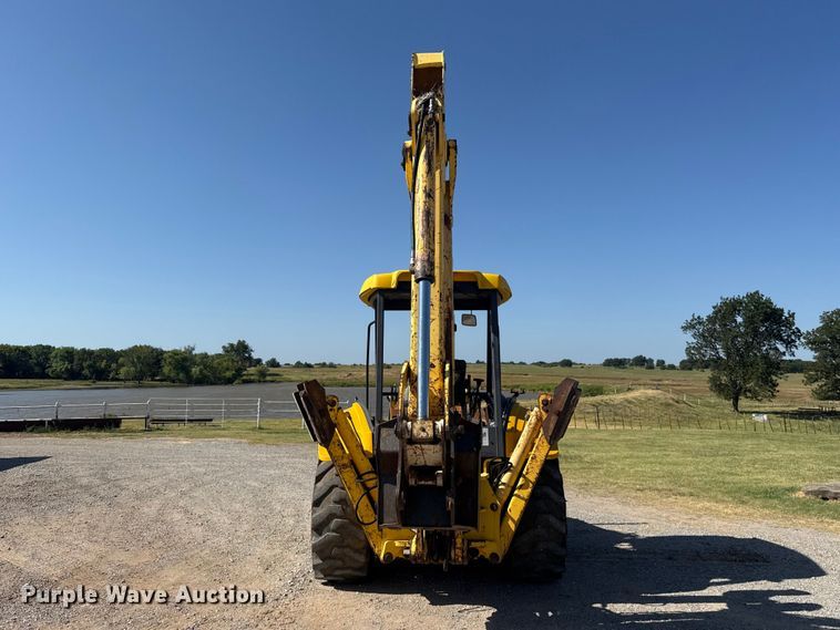image for item FC4194 2005 New Holland LB75B backhoe