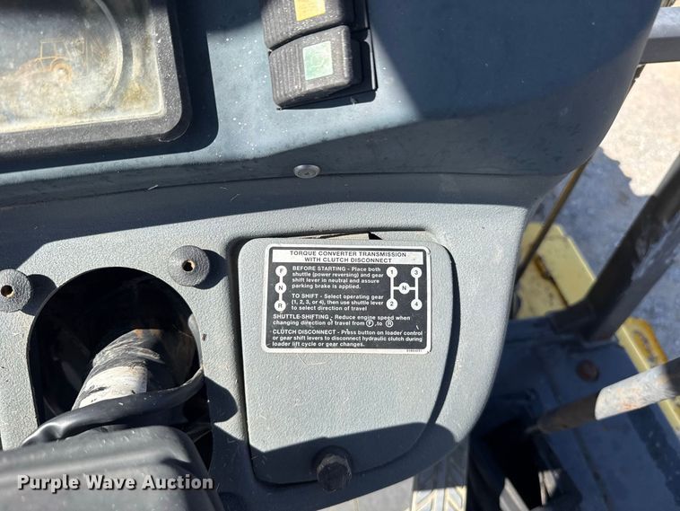 image for item FC4194 2005 New Holland LB75B backhoe