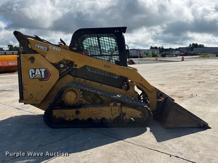 image for item FG0418 2021 Caterpillar 299D3 tracked skid steer loader