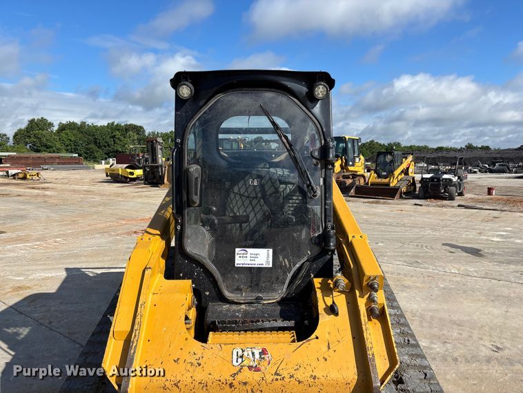 image for item FG0418 2021 Caterpillar 299D3 tracked skid steer loader