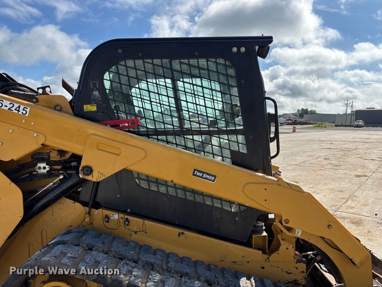 image for item FG0418 2021 Caterpillar 299D3 tracked skid steer loader
