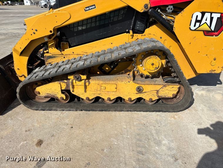 image for item FG0418 2021 Caterpillar 299D3 tracked skid steer loader
