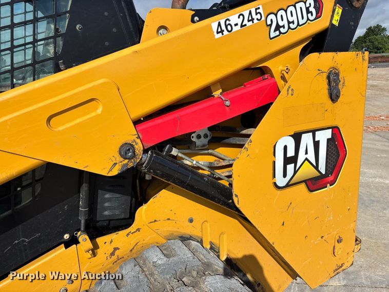 image for item FG0418 2021 Caterpillar 299D3 tracked skid steer loader