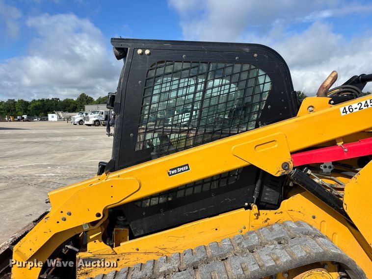 image for item FG0418 2021 Caterpillar 299D3 tracked skid steer loader
