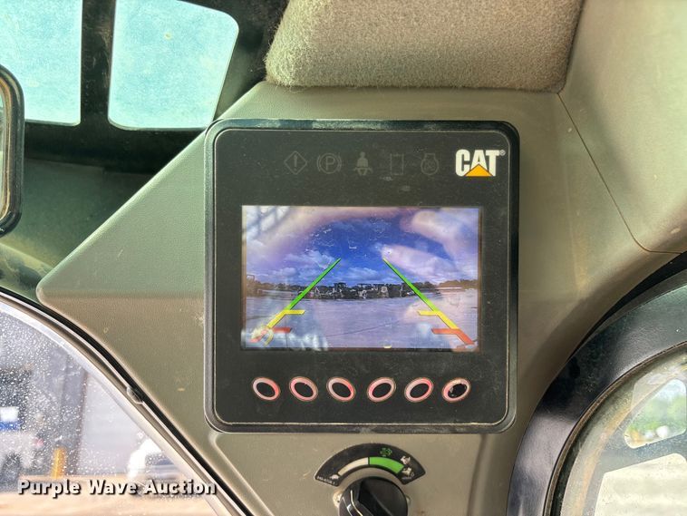 image for item FG0418 2021 Caterpillar 299D3 tracked skid steer loader