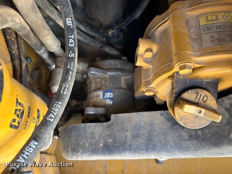 image for item FG0418 2021 Caterpillar 299D3 tracked skid steer loader