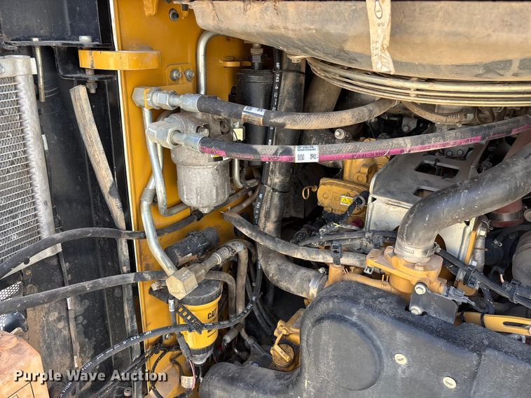 image for item FG0418 2021 Caterpillar 299D3 tracked skid steer loader