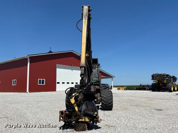 image for item FG0587 2005 Timberjack 1270 tree harvester