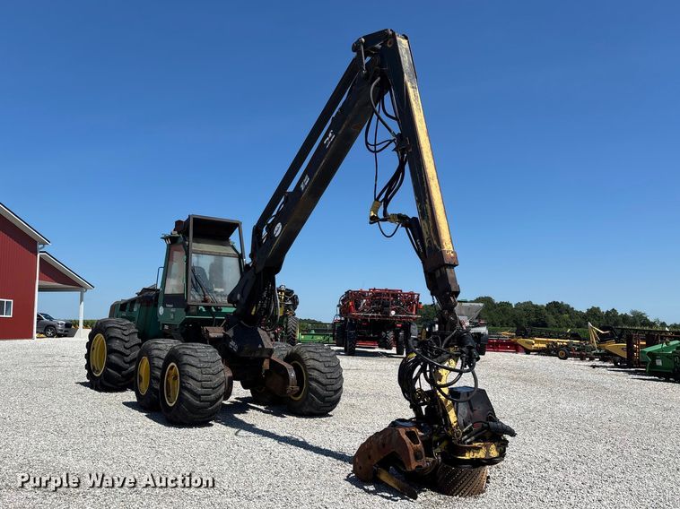 image for item FG0587 2005 Timberjack 1270 tree harvester