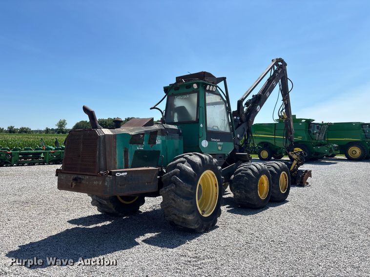 image for item FG0587 2005 Timberjack 1270 tree harvester