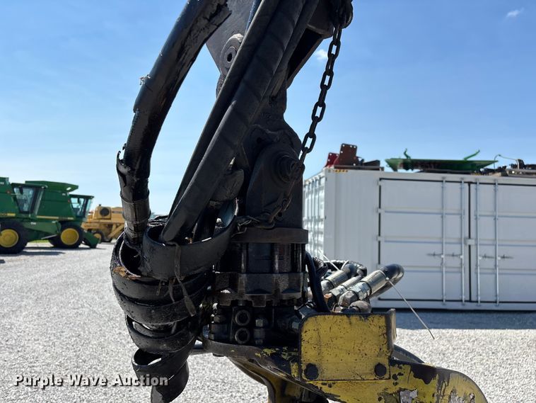 image for item FG0587 2005 Timberjack 1270 tree harvester