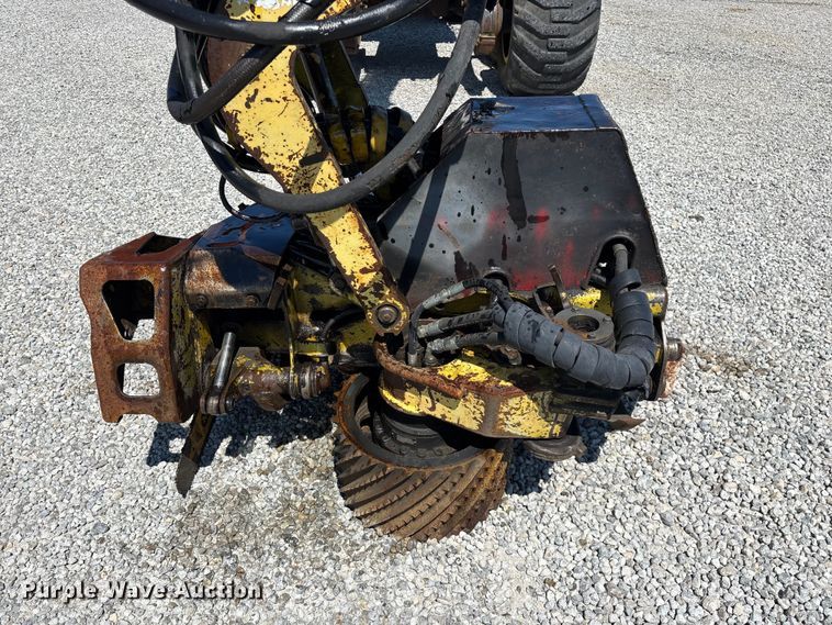 image for item FG0587 2005 Timberjack 1270 tree harvester