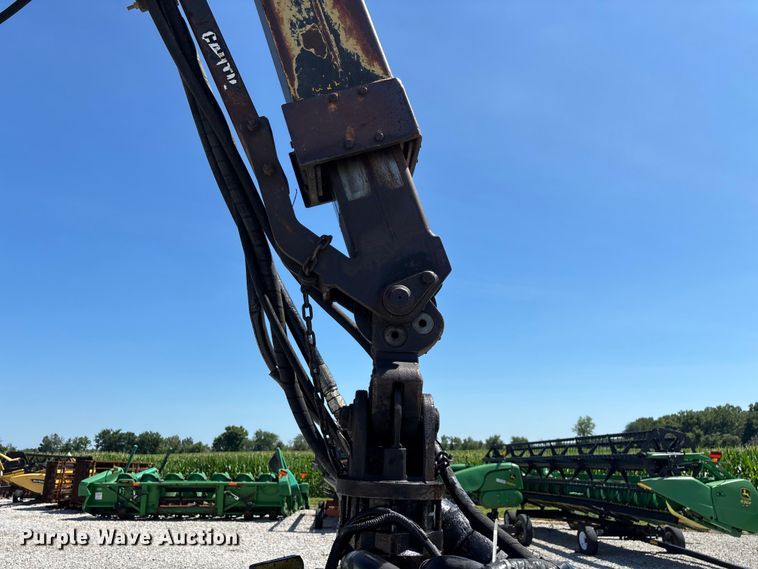 image for item FG0587 2005 Timberjack 1270 tree harvester
