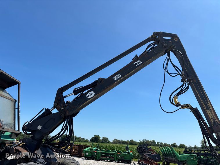 image for item FG0587 2005 Timberjack 1270 tree harvester