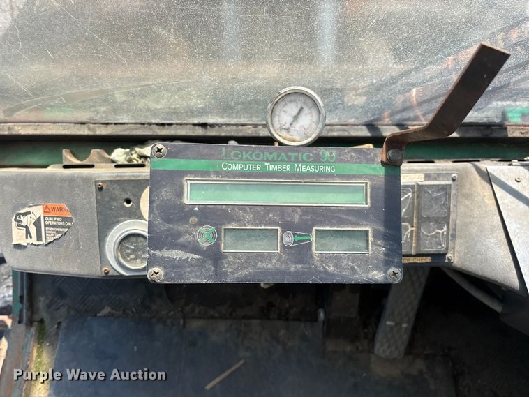 image for item FG0587 2005 Timberjack 1270 tree harvester