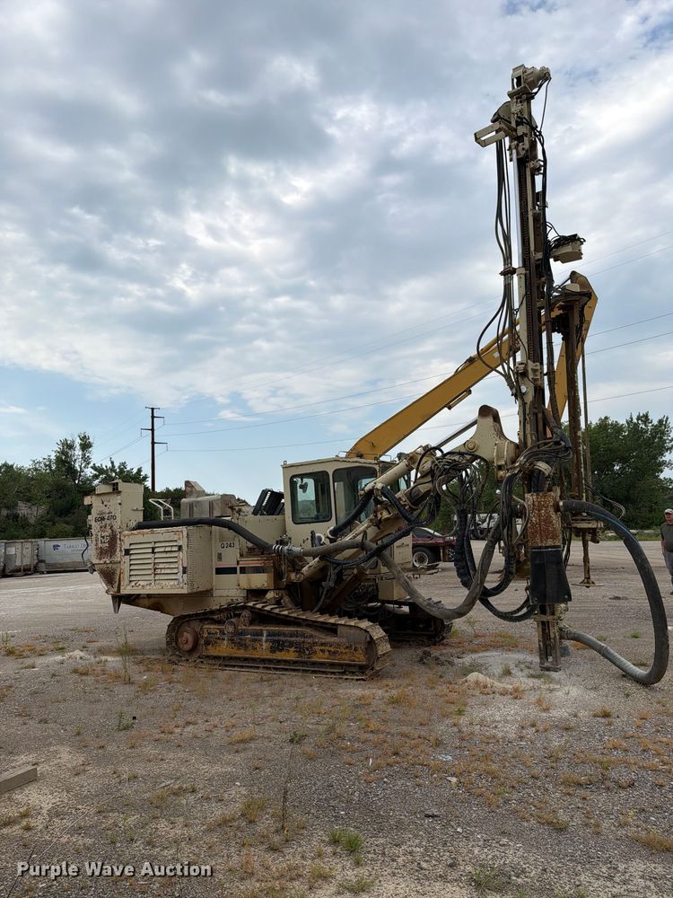 image for item FH6330 Ingersoll Rand ECM470 crawler drill
