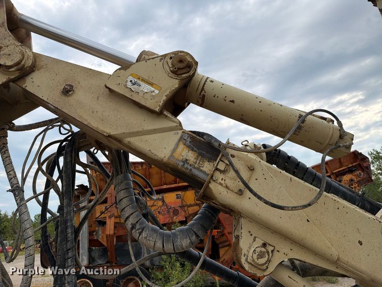 image for item FH6330 Ingersoll Rand ECM470 crawler drill