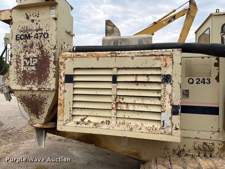image for item FH6330 Ingersoll Rand ECM470 crawler drill