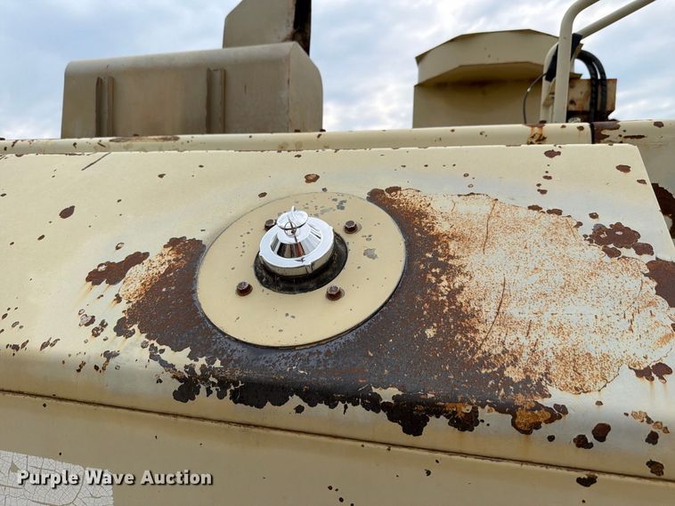 image for item FH6330 Ingersoll Rand ECM470 crawler drill