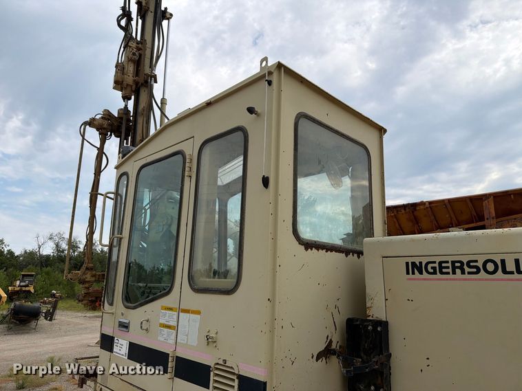 image for item FH6330 Ingersoll Rand ECM470 crawler drill