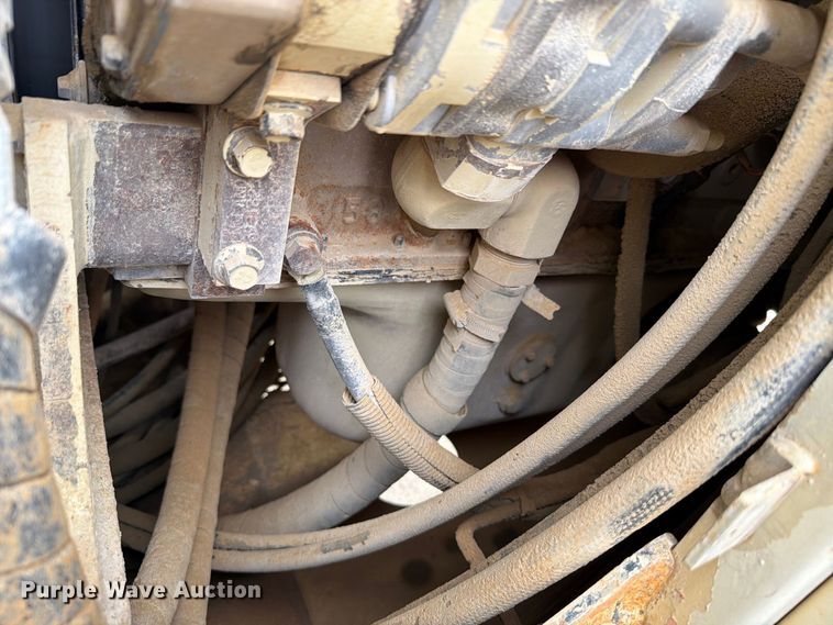 image for item FH6330 Ingersoll Rand ECM470 crawler drill
