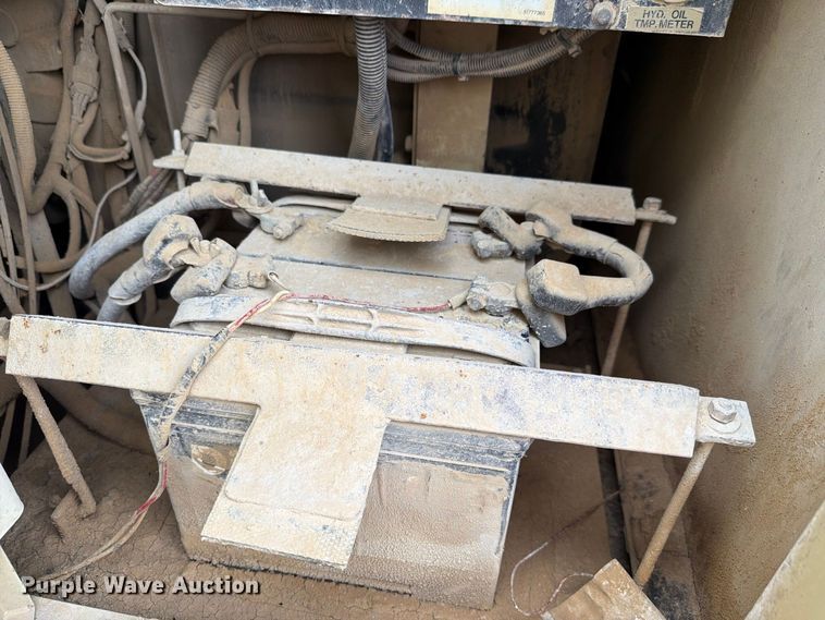 image for item FH6330 Ingersoll Rand ECM470 crawler drill