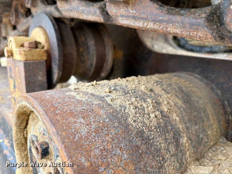 image for item FH6330 Ingersoll Rand ECM470 crawler drill