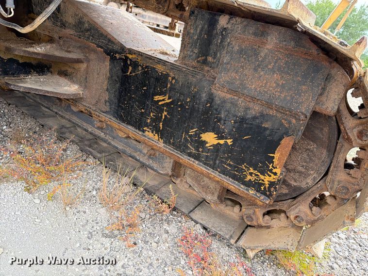 image for item FH6330 Ingersoll Rand ECM470 crawler drill