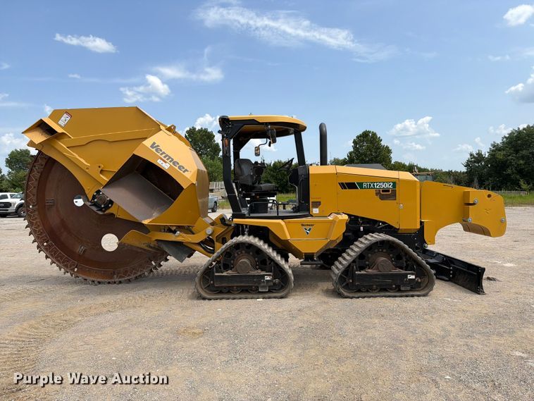 image for item FI0322 2023 Vermeer RTX1250i2 rock saw