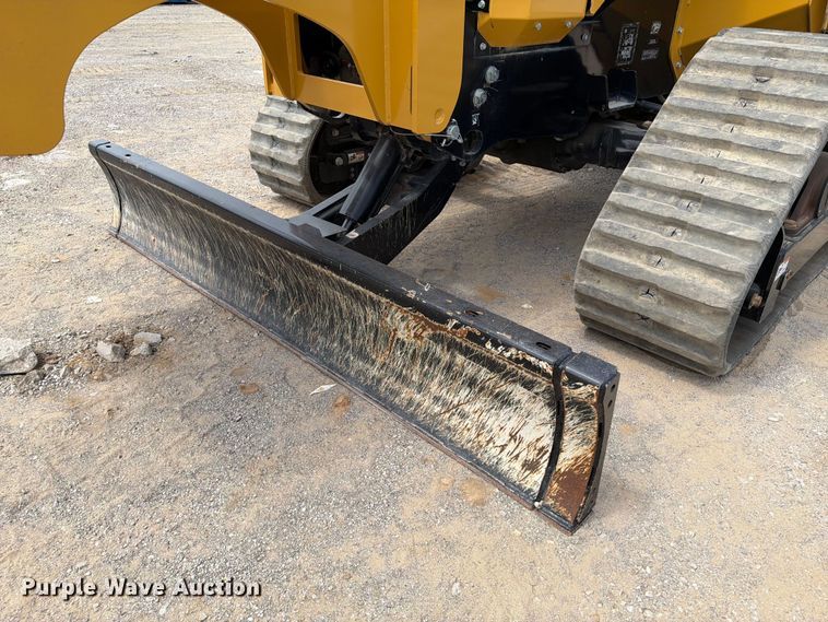 image for item FI0322 2023 Vermeer RTX1250i2 rock saw