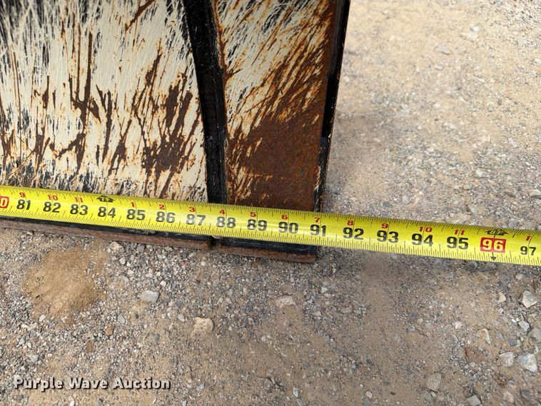 image for item FI0322 2023 Vermeer RTX1250i2 rock saw