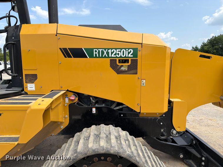 image for item FI0322 2023 Vermeer RTX1250i2 rock saw