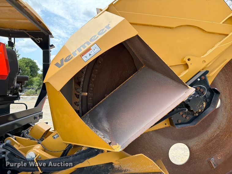image for item FI0322 2023 Vermeer RTX1250i2 rock saw