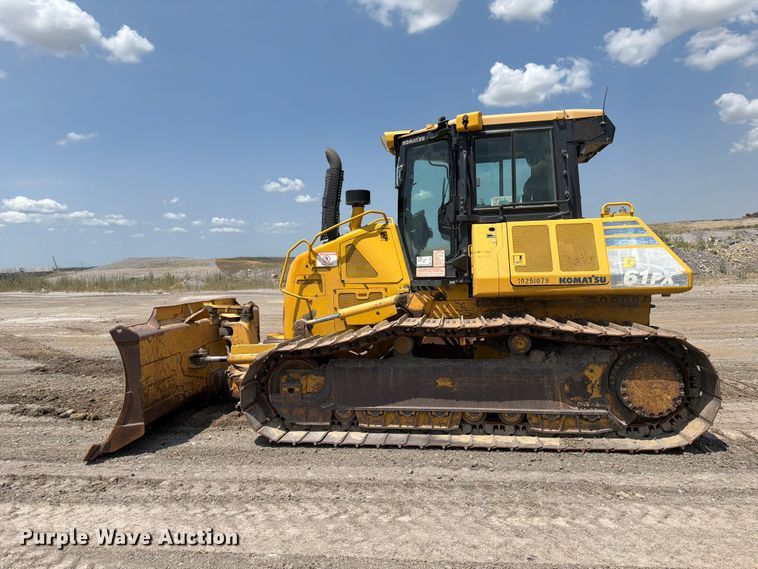 image for item FI0345 2018 Komatsu D61PX-24 dozer