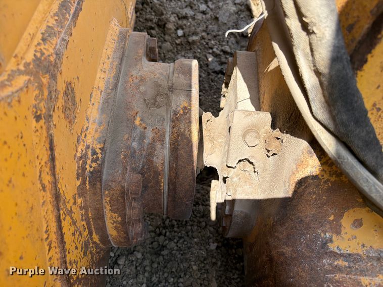 image for item FI0345 2018 Komatsu D61PX-24 dozer