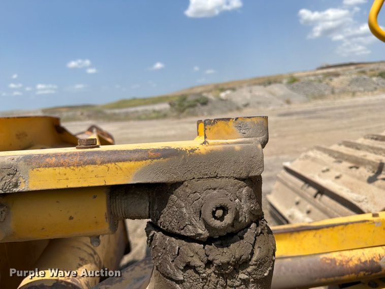 image for item FI0345 2018 Komatsu D61PX-24 dozer