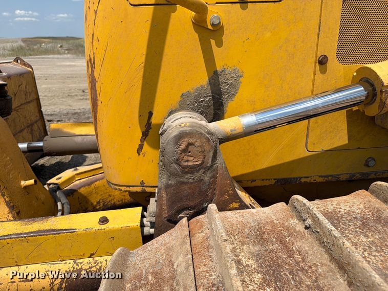 image for item FI0345 2018 Komatsu D61PX-24 dozer