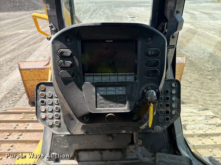 image for item FI0345 2018 Komatsu D61PX-24 dozer