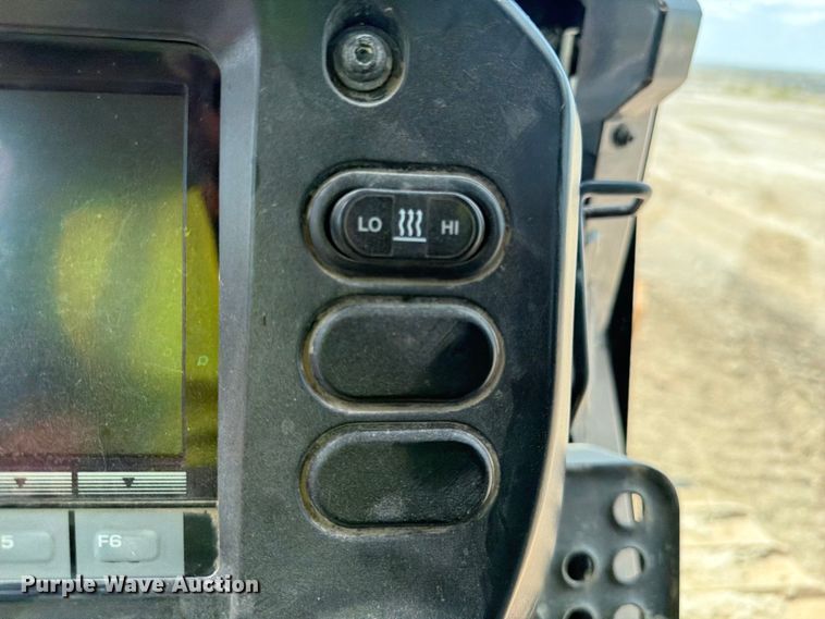 image for item FI0345 2018 Komatsu D61PX-24 dozer