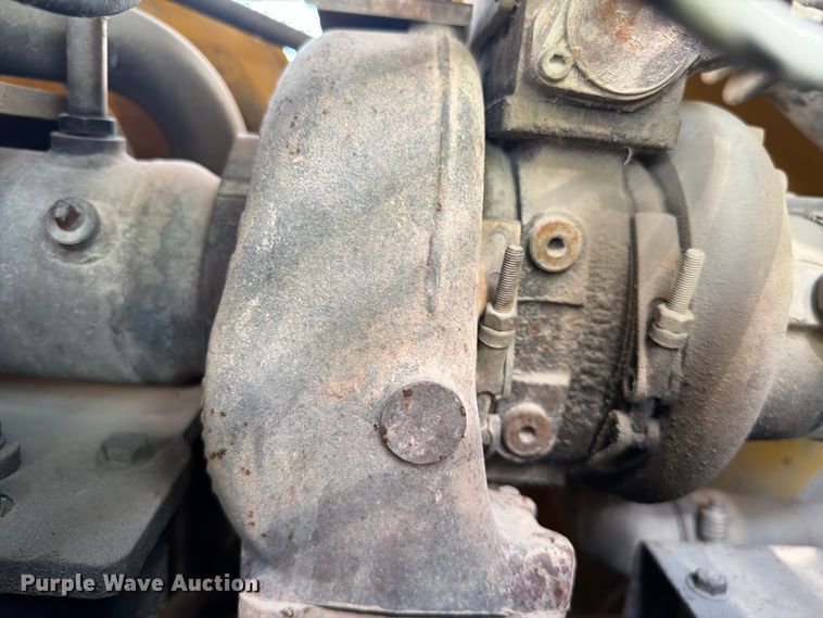image for item FI0345 2018 Komatsu D61PX-24 dozer