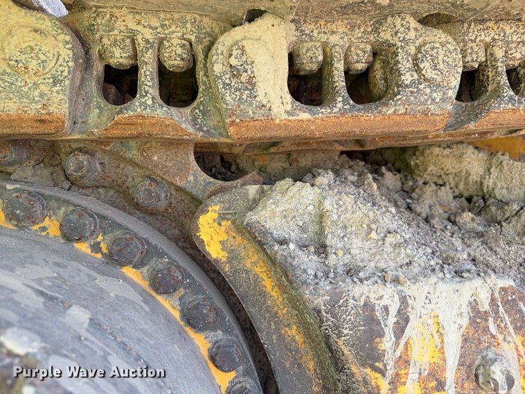 image for item FI0345 2018 Komatsu D61PX-24 dozer