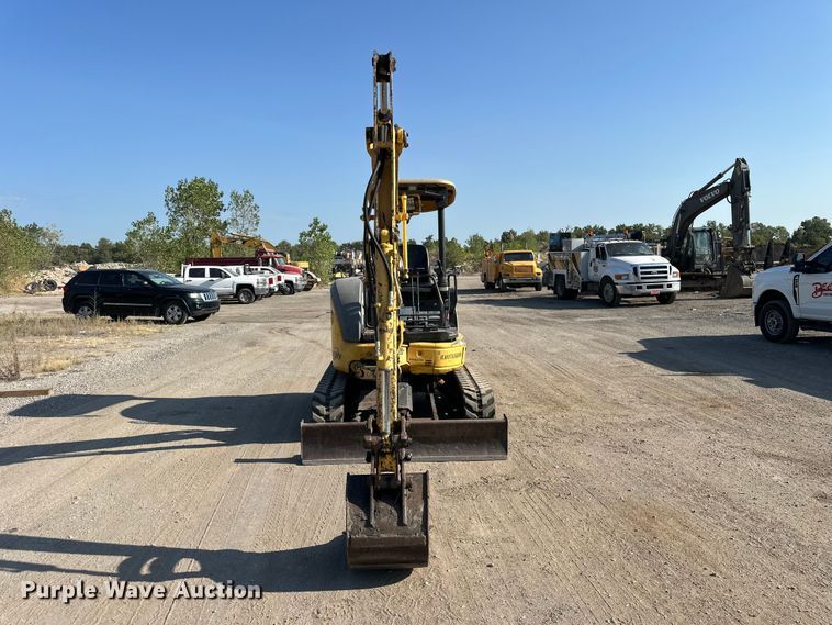 image for item FI0346 Komatsu PC35MR-2 mini excavator