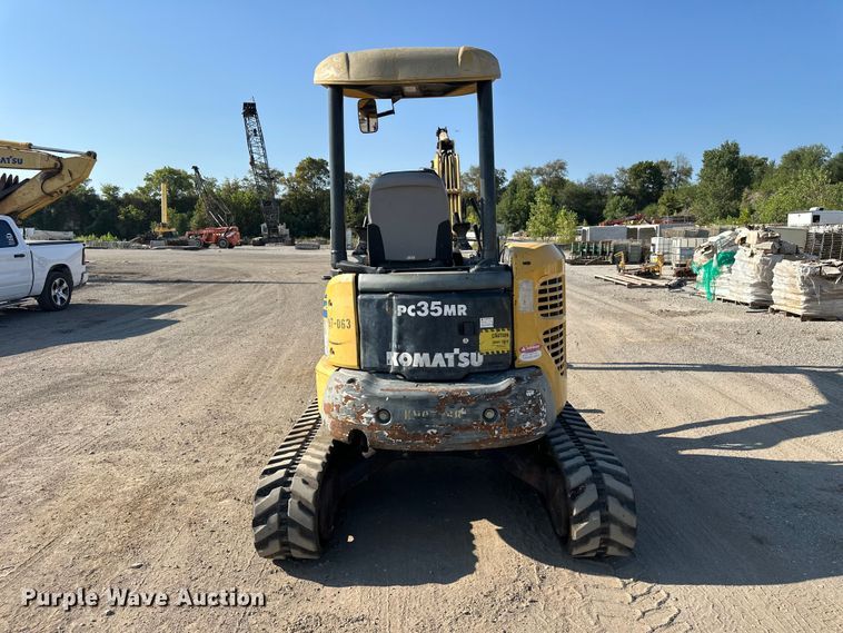 image for item FI0346 Komatsu PC35MR-2 mini excavator