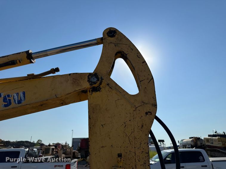 image for item FI0346 Komatsu PC35MR-2 mini excavator