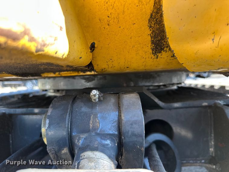 image for item FI0346 Komatsu PC35MR-2 mini excavator