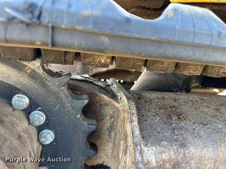 image for item FI0346 Komatsu PC35MR-2 mini excavator